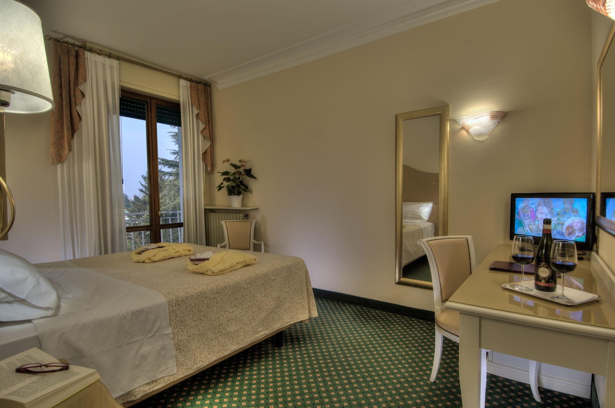 Palace Hotel Meggiorato Abano Terme Eksteriør billede